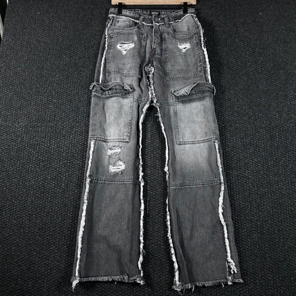 BoohooMAN Distressed Cargo Jeans Grey Ripped‎ Frayed Hem Men's Size 28x32